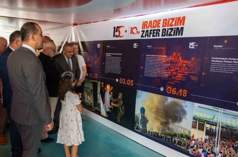 Iğdır’da ’15 Temmuz Anma Çadırı’ ziyarete açıldı
