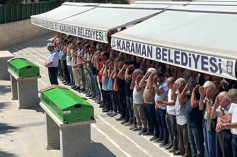 İki çocuk annesi Emine hemşireye son görev
