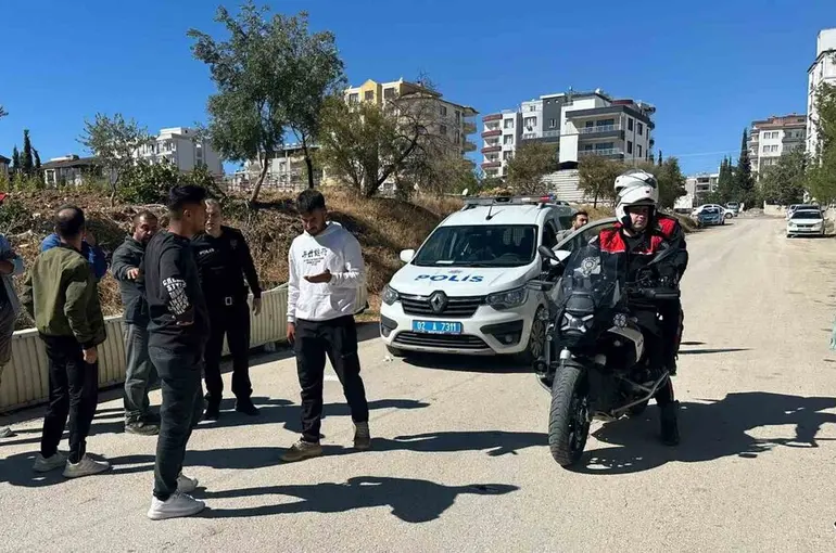 İki grup arasında bıçaklı kavga: 1 ağır yaralı
