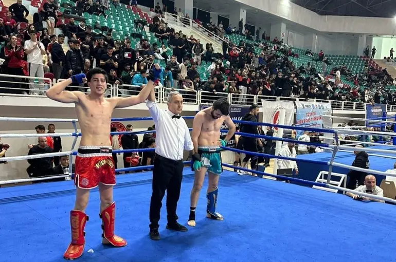 İlkadımlı sporculardan 12 madalya
