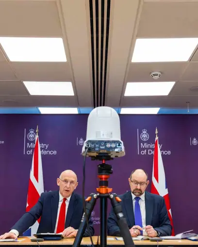 İngiltere’den Hürmüz Boğazı’na askeri yığınak
