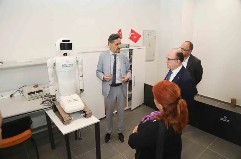 İnsansız su altı aracı Bursa’da geliştiriliyor
