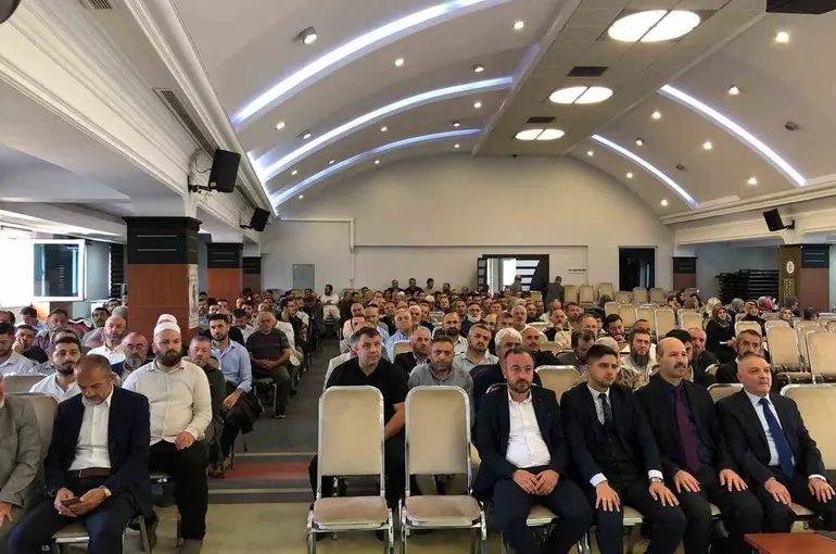 İş sağlığı ve güvenliği eğitimi verildi
