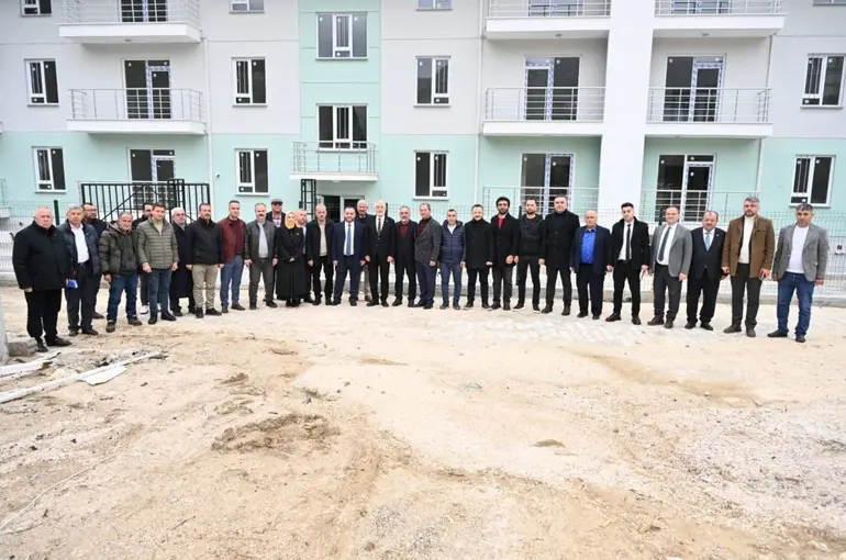 Isparta Belediyesi’nden Sütçüler’de yeni öğrenci yurduna yardım eli
