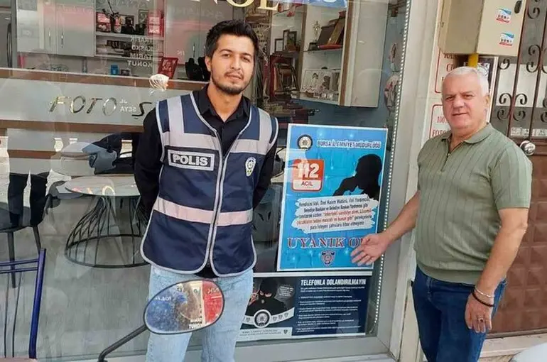 İznikliler dolandırıcılığa karşı tek tek uyarıldı
