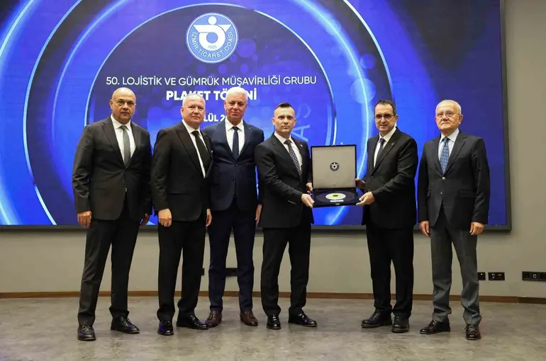 İZTO’da gurur günü
