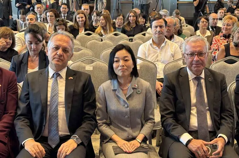 Japonya Altes Prensesi Akiko Mikasa: "Türkiye ile Japonya arasındaki dostluğu gelecek nesillere aktaracağım"
