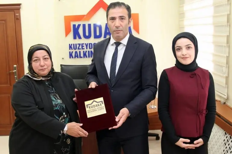Kadın emeği değere dönüşüyor, yerelden küresele açılıyor
