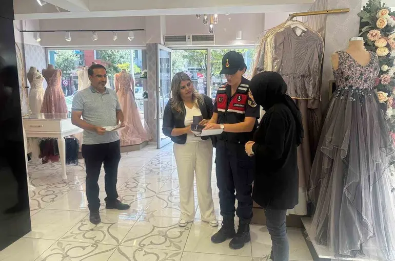 Kadınlara, şiddetli mücadele eğitimi verildi
