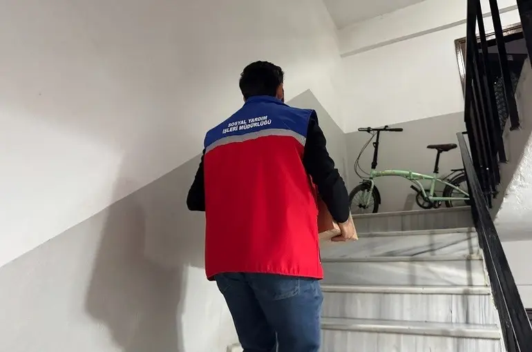 Kağıthane’de çölyak hastalarına glütensiz gıda desteği sürüyor
