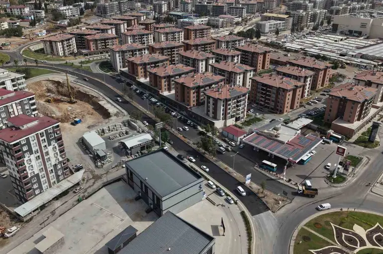 Kahramanmaraş’ta asfalt mesaisi sürüyor
