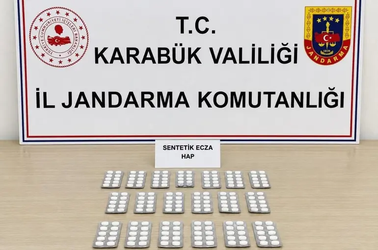 Karabük’te 331 sentetik hap ele geçirildi
