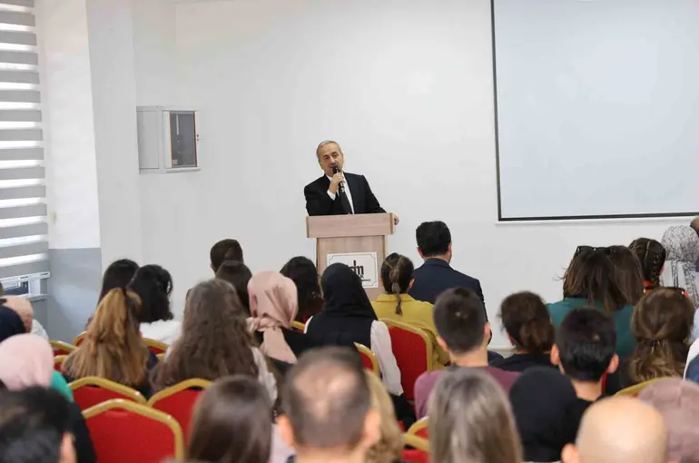 Karabük’te "Sene Başı Rehber Öğretmenler Toplantısı" gerçekleştirildi
