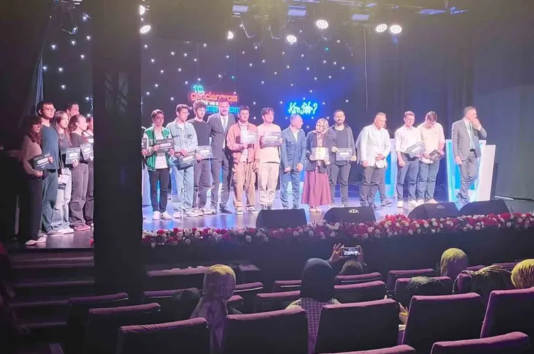 Karabük’ün gençleri Karadeniz bölgesi’nde zirvede: Türkiye finallerine katılacaklar
