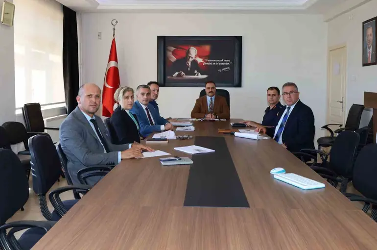 Karacasu’da okul güvenliği toplantısı gerçekleştirildi
