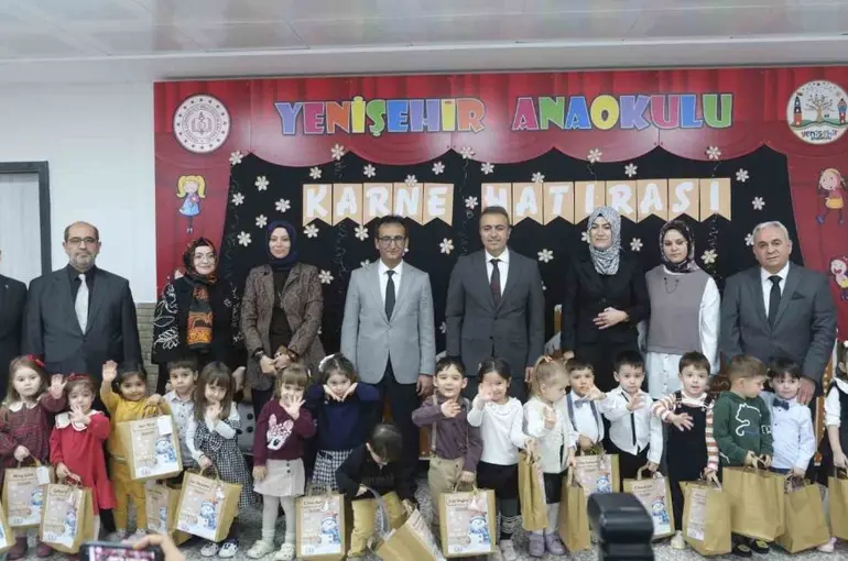Karaman’da 49 bin 103 öğrenci karne heyecanı yaşadı
