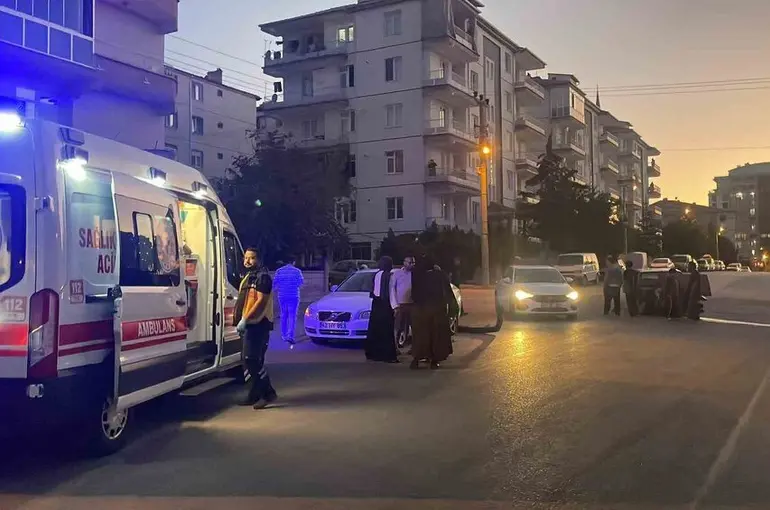 Karaman’da otomobiller çarpıştı: 2 yaralı
