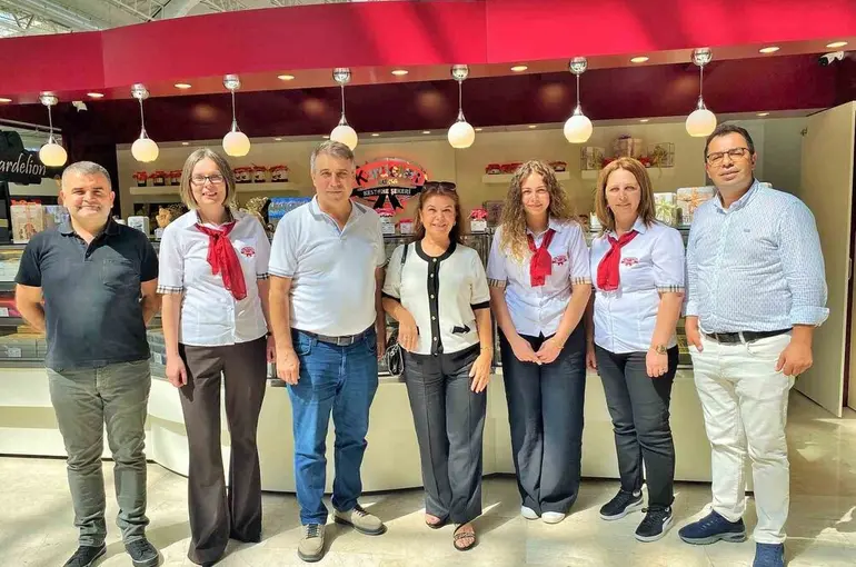 Kardelen kestane şekeri 26. şubesini bozüyük sarar AVM’de açtı
