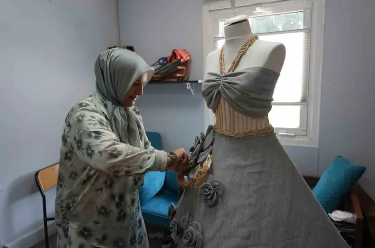 Kavurucu sıcaklarda kenevirden üretilen kıyafetlere yoğun ilgi
