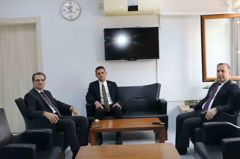 Kaymakamlardan Kaymakam Yıdız’a ’hayırlı olsun’ ziyareti
