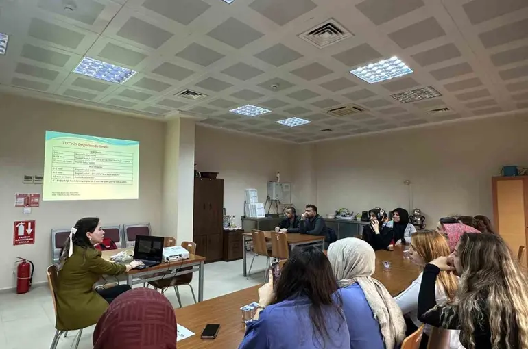 Kaynaşlı’da hizmet içi eğitim
