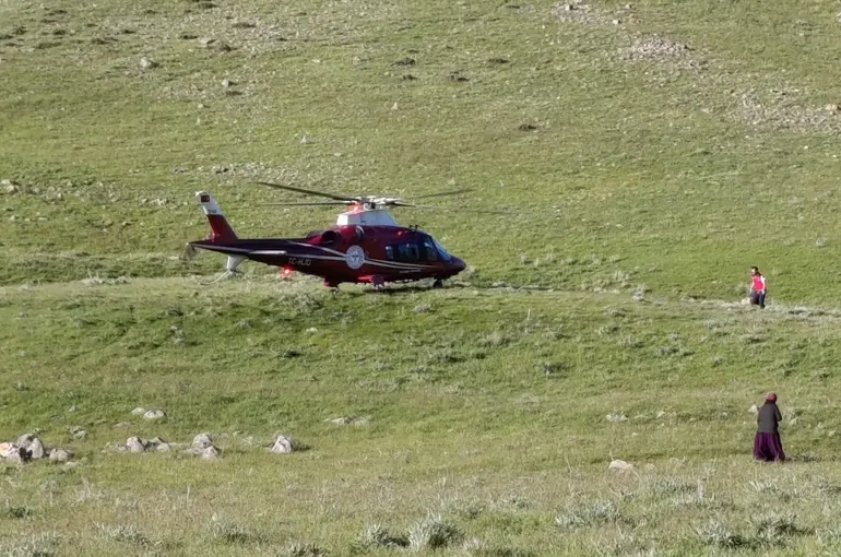 Kaza geçiren motosiklet sürücüsüne hava ambulansı
