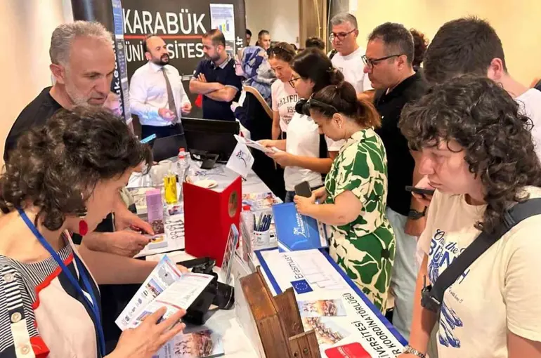 KBÜ aday öğrencilerle Mersin’de bir araya geldi
