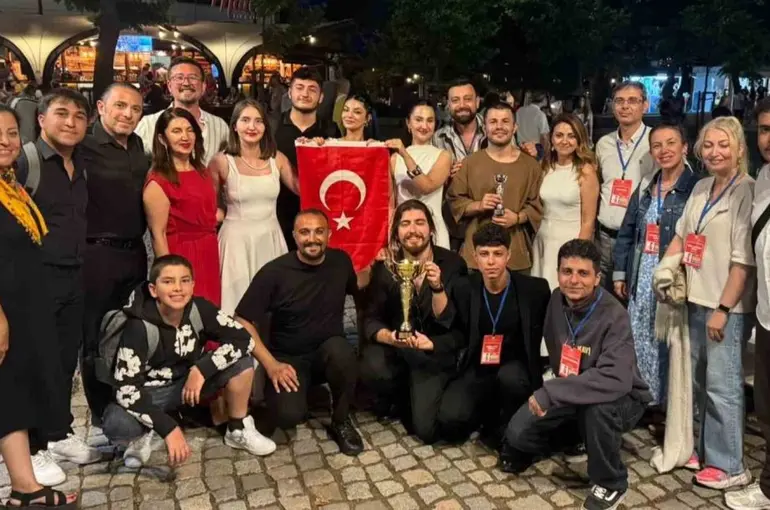 KBÜ Müzik Bölümü uluslararası festivalden çifte ödülle döndü
