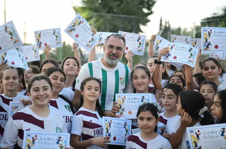 Kestel Belediyesi’nin Yaz Spor Okullarında görkemli final
