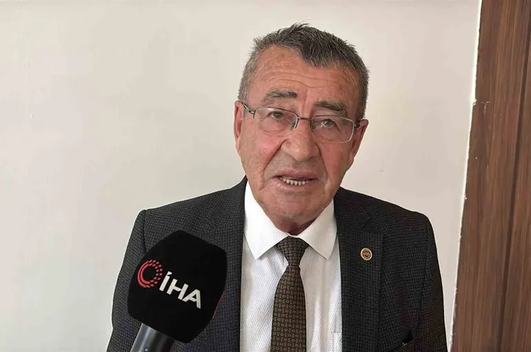 Kıbrıscık köy olma tehlikesiyle karşı karşıya: Başkan gözyaşlarını tutamadı
