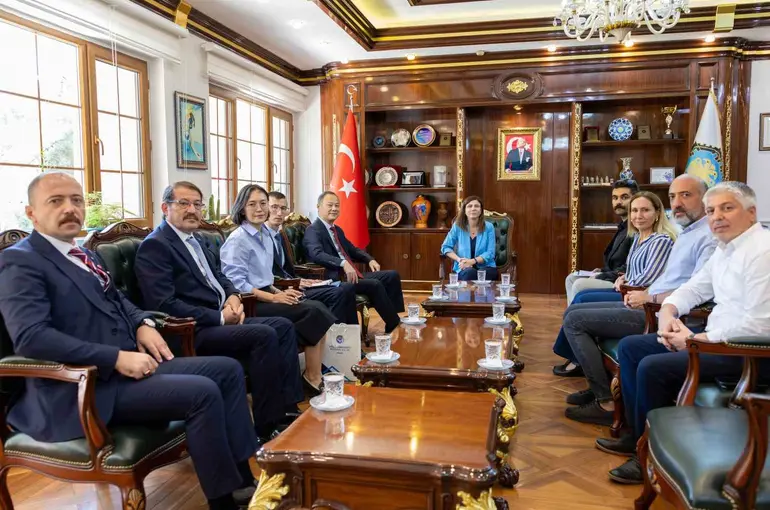 Kırgızistan’ın Ankara Büyükelçisi’nden DBB’ye ziyaret
