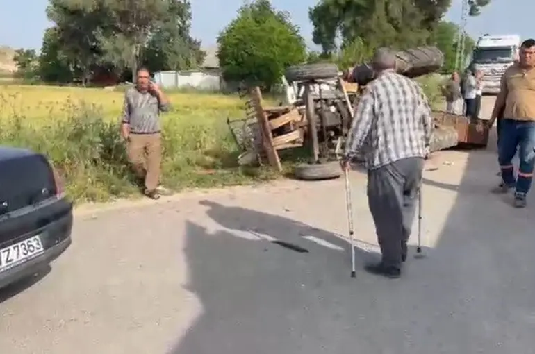 Kırıkhan’da devrilen traktör sürücüsü yaralandı
