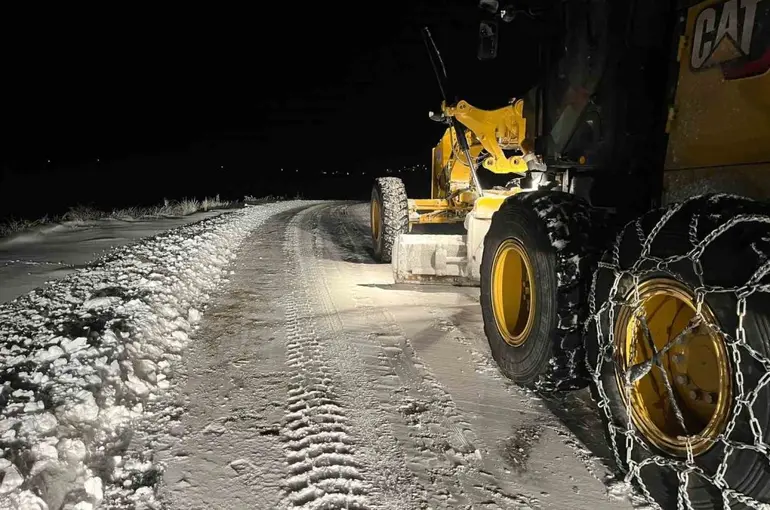 Kırşehir’de kapanan yollar açıldı
