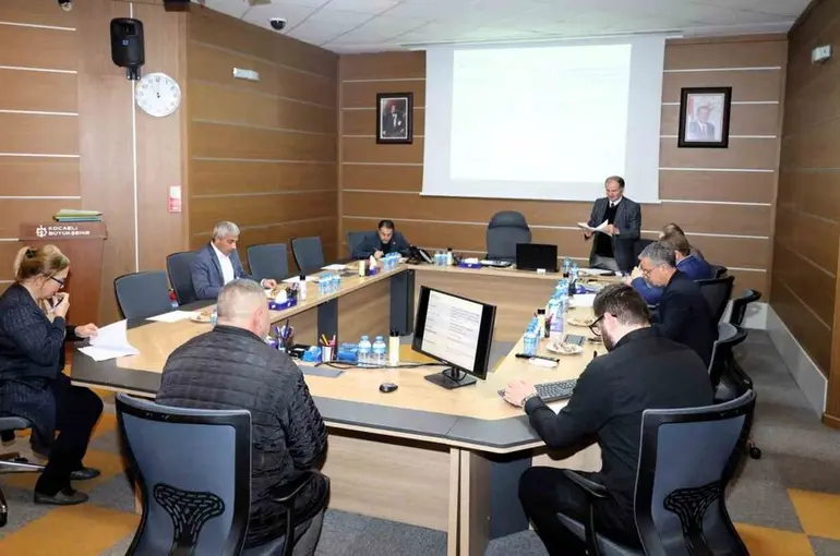 Kocaeli’de kural ihlali yapan şoförlere 434 bin TL ceza

