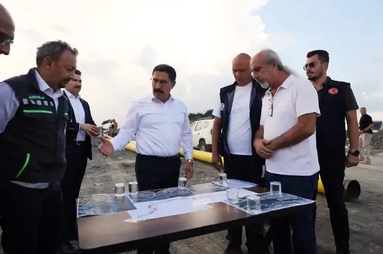 Koçören TOKİ bölgesinde 7 kilometrelik yol çalışması sürüyor
