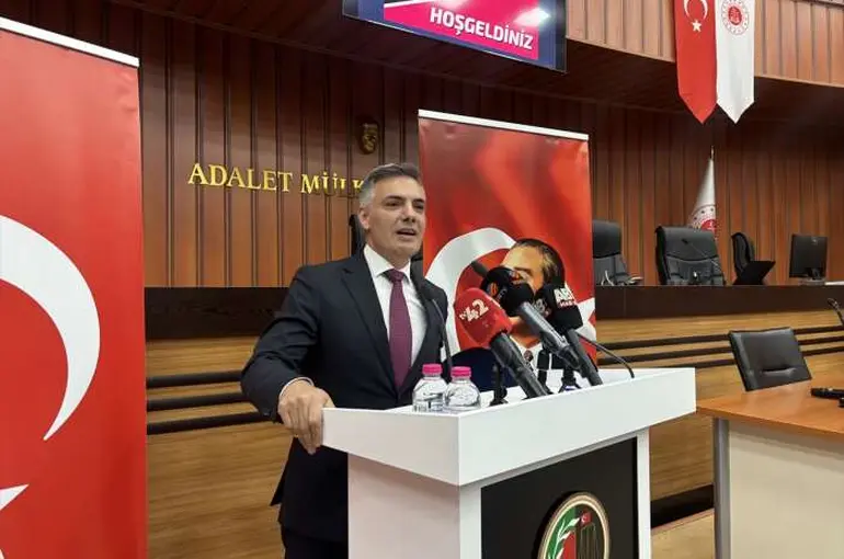Konya Barosu Başkanı Oktay Unkur Mazbatasını Aldı