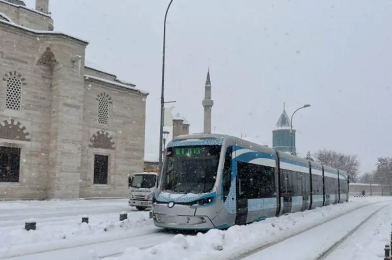 Konya'nın 21 ilçesinde yarın okul yok