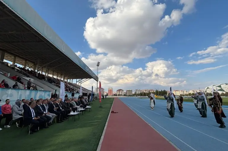 Konya’da Amatör Spor Haftası’na renkli başlangıç
