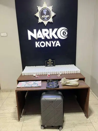 Konya'da Narkotik Operasyonu: 105 Bin Adet Sentetik Ecza Ele Geçirildi