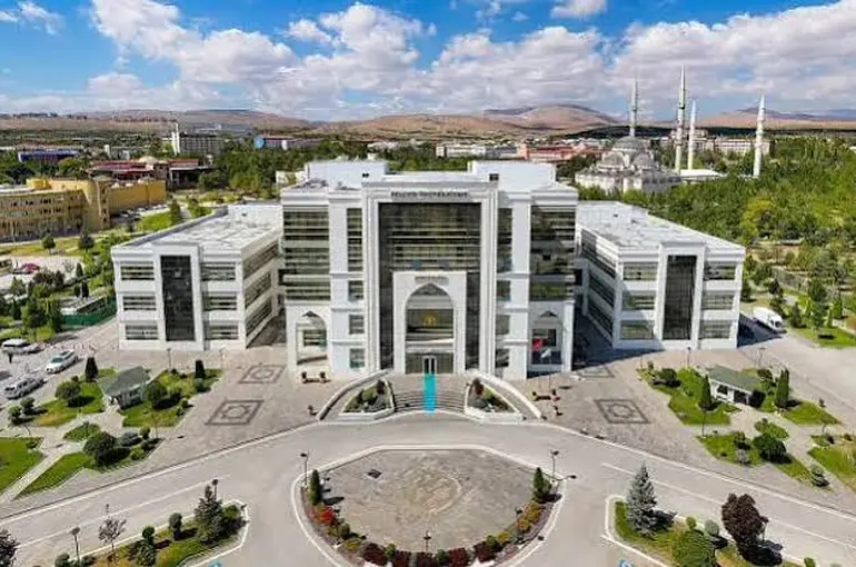 Konya’ya 320 ünitli yeni diş hastanesi geliyor!