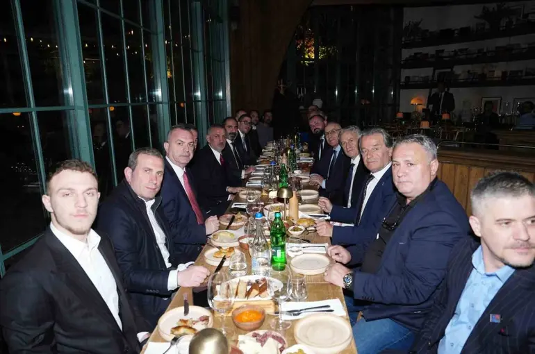 Kosova - Türkiye resmi maç yemeği düzenlendi

