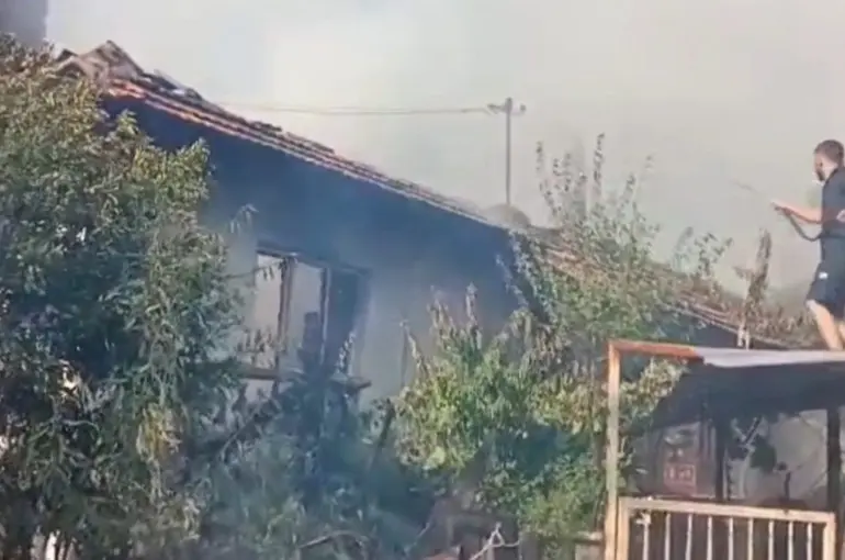 Kütahya’da ev yangını: Tek katlı ev küle döndü
