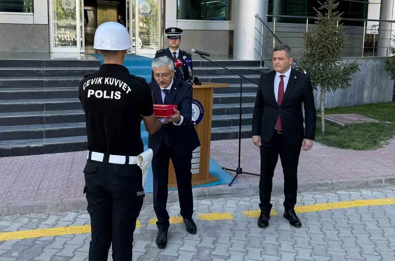 Malatya Emniyet Müdürlüğü’nde devir teslim yapıldı
