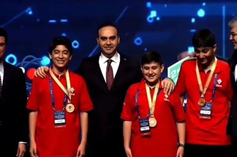 Malatya TÜBİTAK finalinde zirvede

