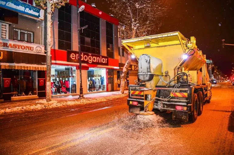 Malatya’da kapanan 117 Mahalle yolu ulaşıma açıldı
