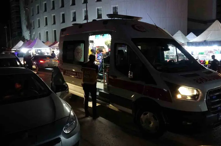 Malatya’da park yeri tartışması kanlı bitti: 4 yaralı
