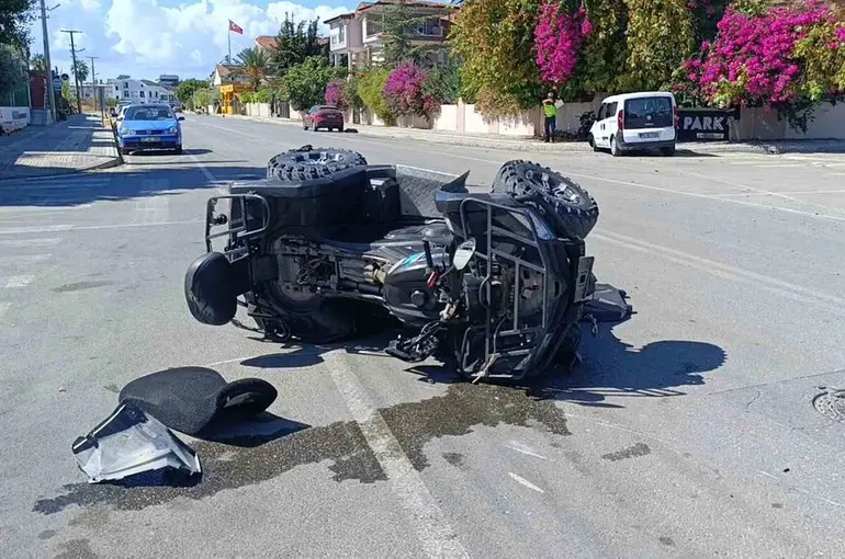 Manavgat’ta ATV ile hafif ticari araç çarpıştı: 1 yaralı
