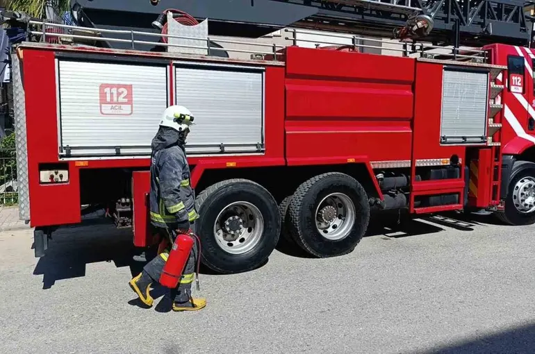 Manavgat’ta baca yangını söndürüldü

