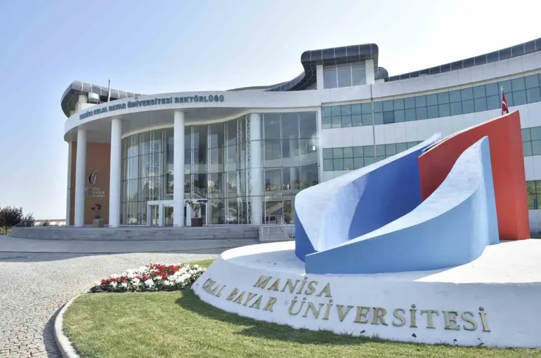 Manisa Celal Bayar Üniversitesi yükselişini sürdürüyor
