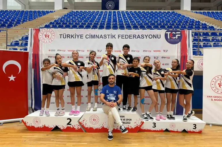 Manisalı sporculardan madalya yağmuru
